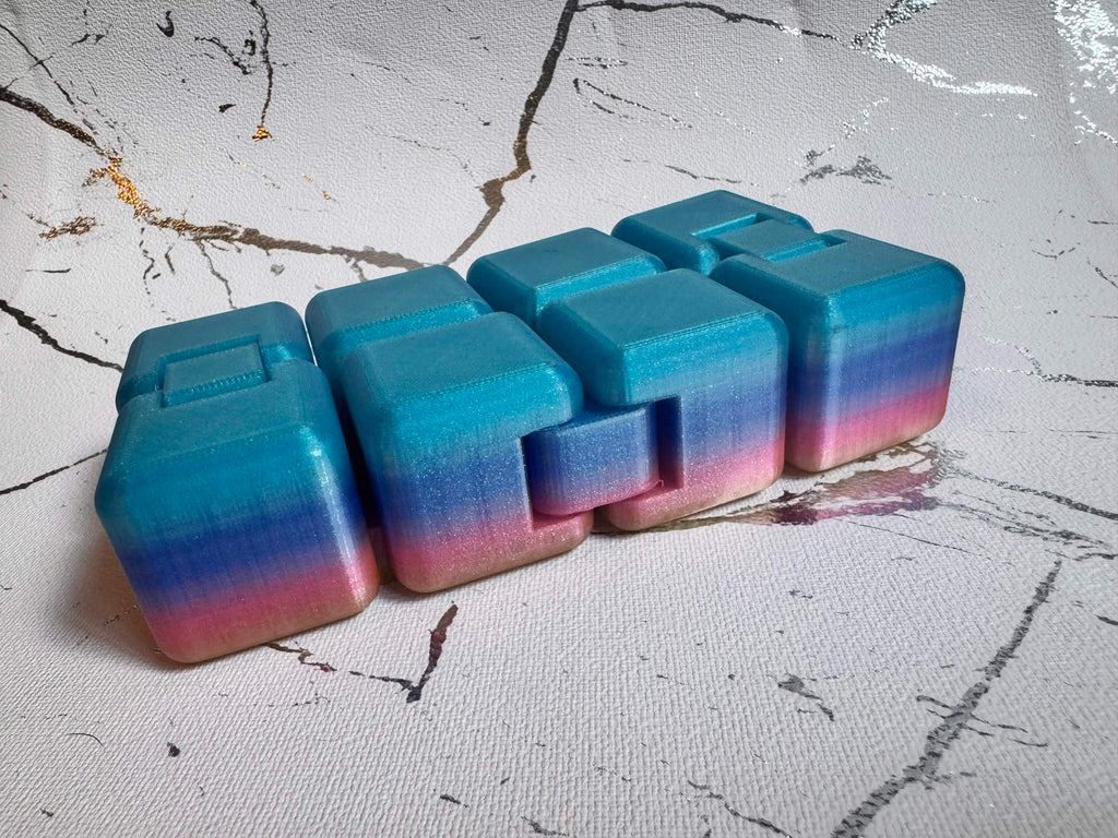 Glitter Multicolor Infinity Cube XL